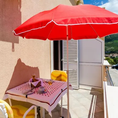 Daire Somnium - Studio With Balcony *